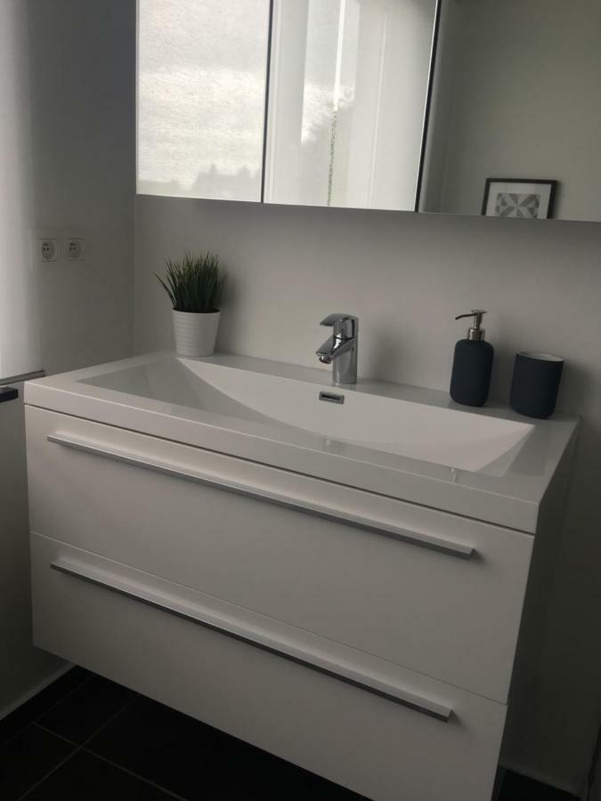 Apartment Living5 *