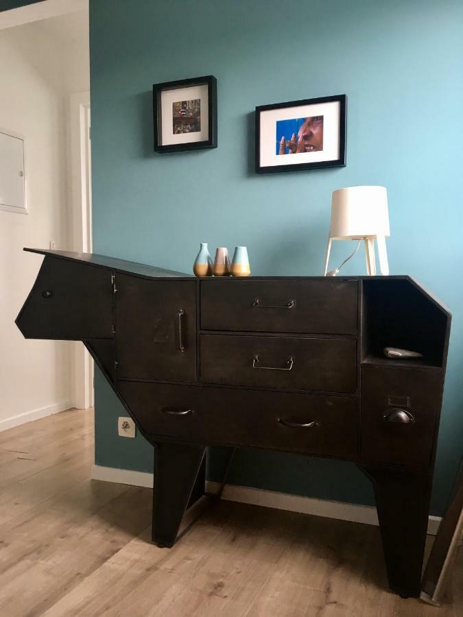Apartment Living5 *