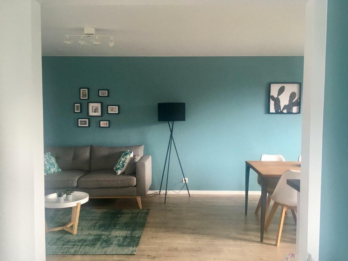 Apartment Living5 *